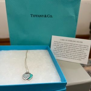 Tiffany & Co. Double heart necklace